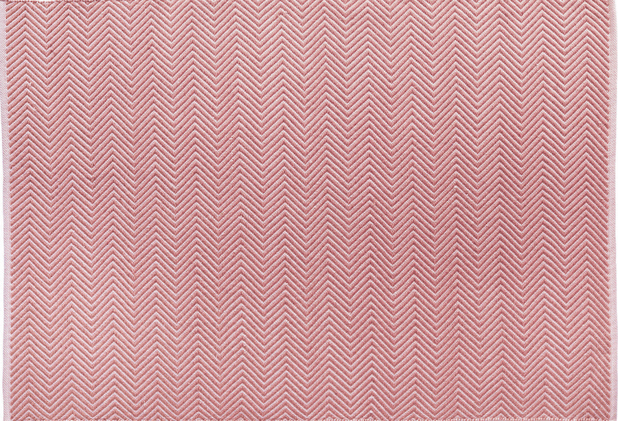 Hug Rug Woven Herringbone Coral Pink