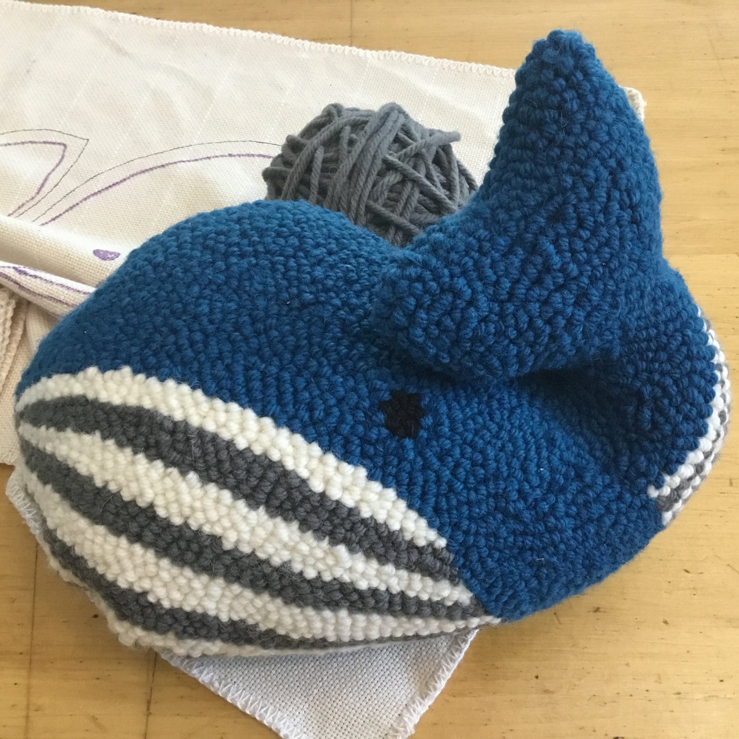 Whale - Rug Punched Pillow Kit