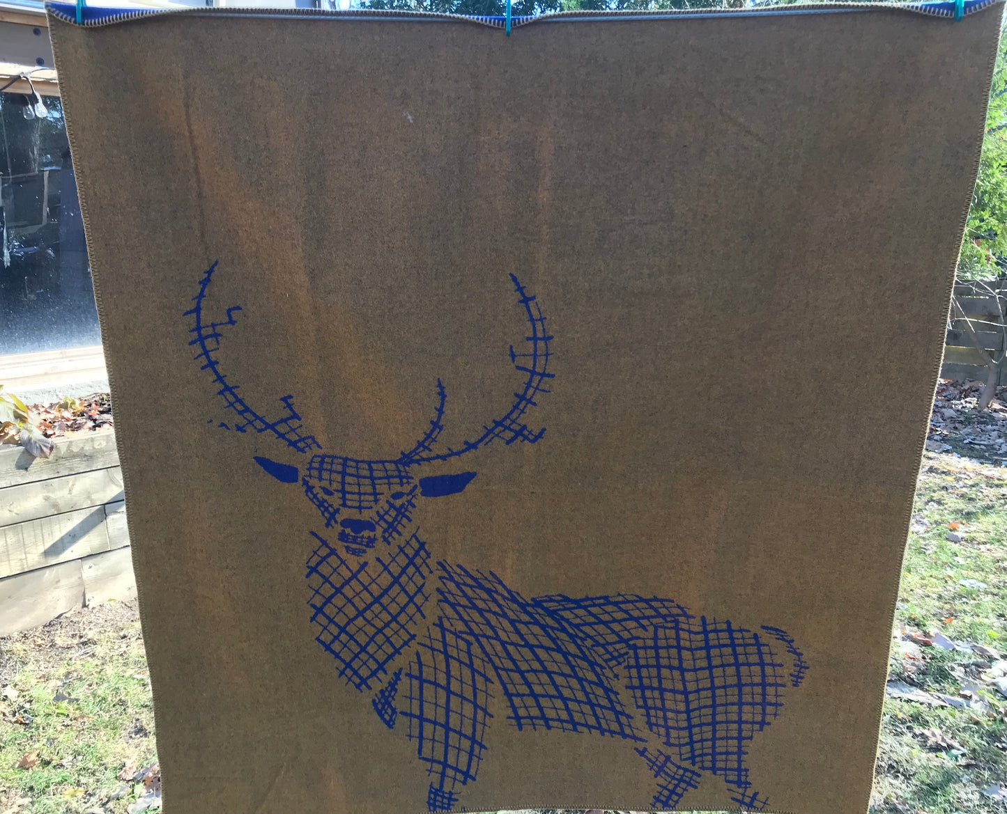 Stag - Wool Blanket Blue/Gold - 45”x 50"
