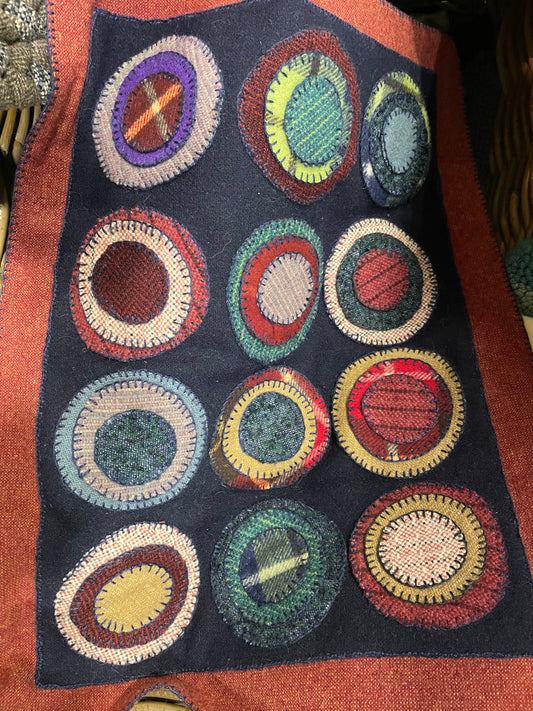Tapestry circles