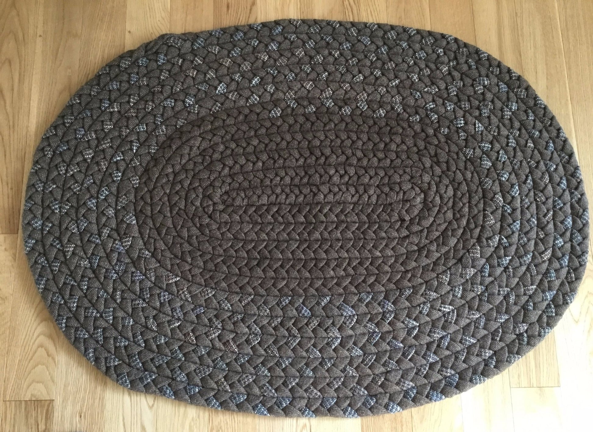 wool braided rug brown